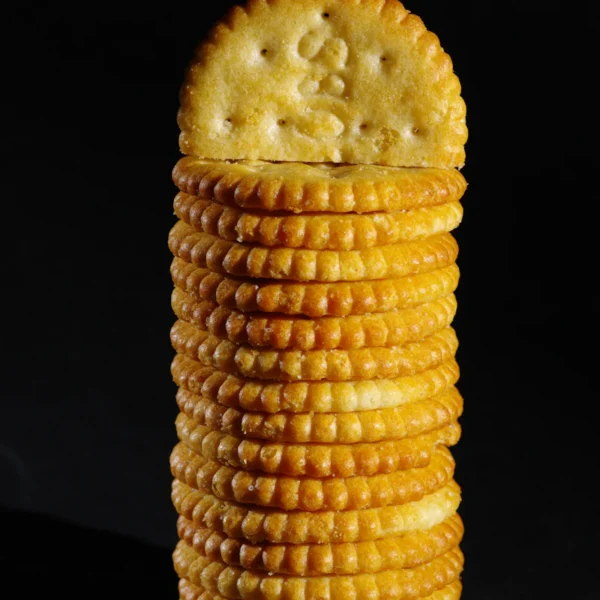 Multigrain Snack Crackers Duo — Snacks at Peasley Store